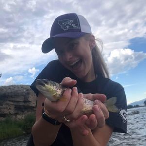 Meet your Posher, Madi